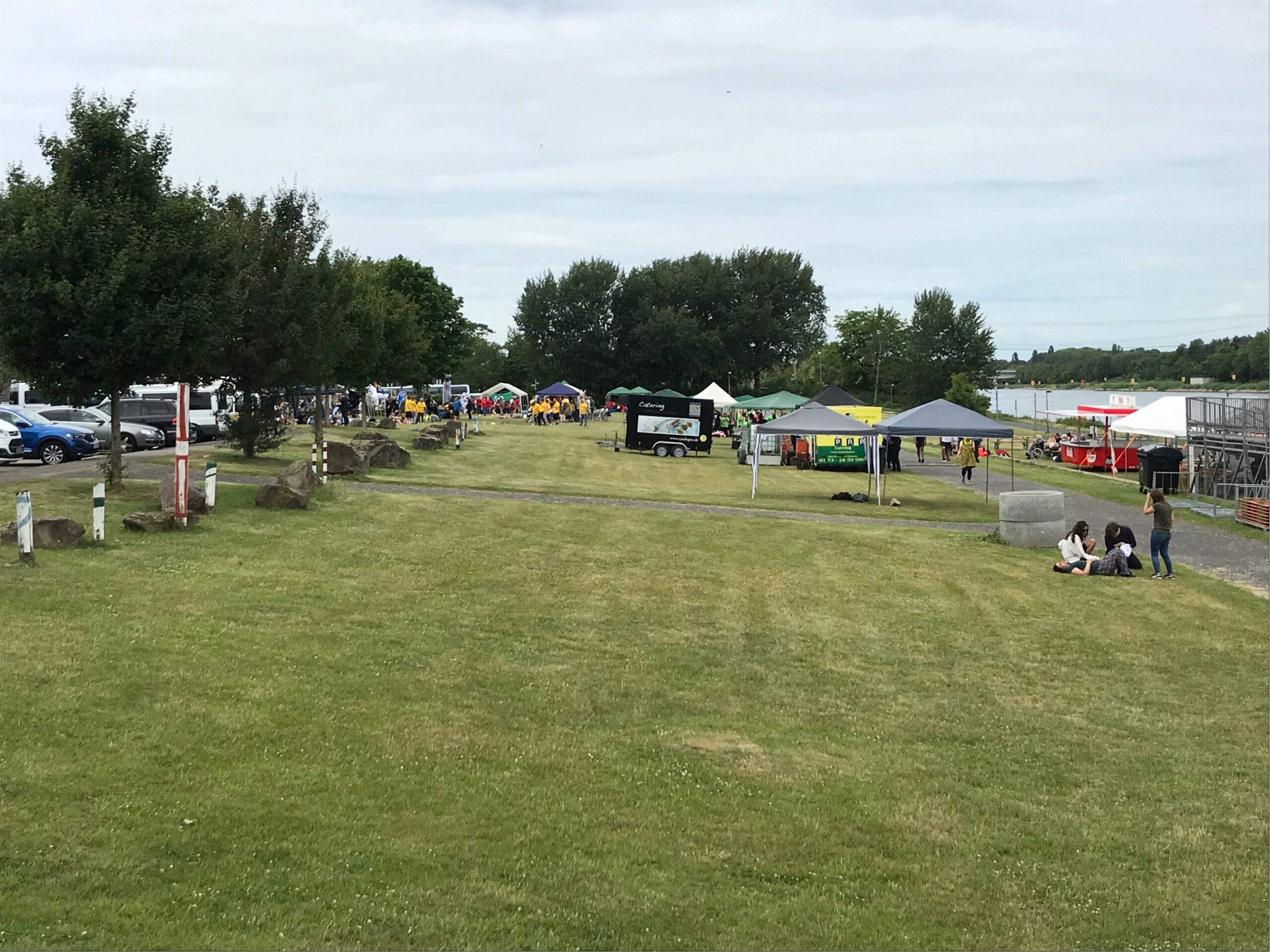 Drachenbootrennen am Fühlinger See